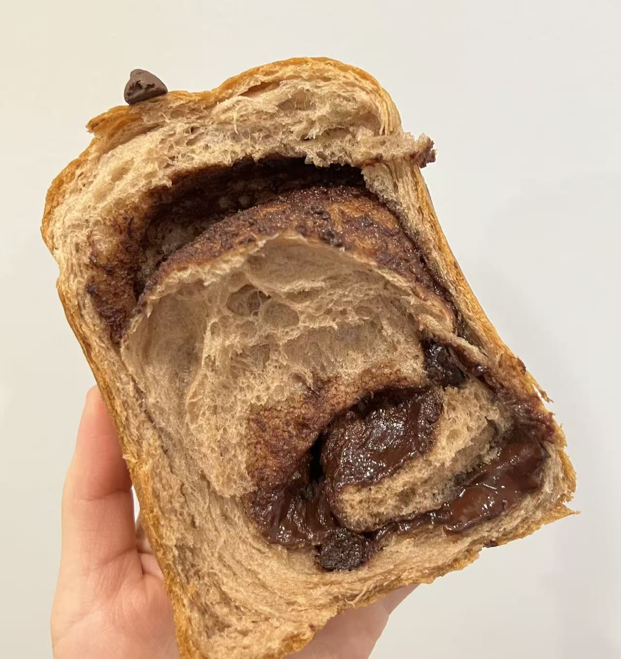 三重巧克力牛乳吐司>